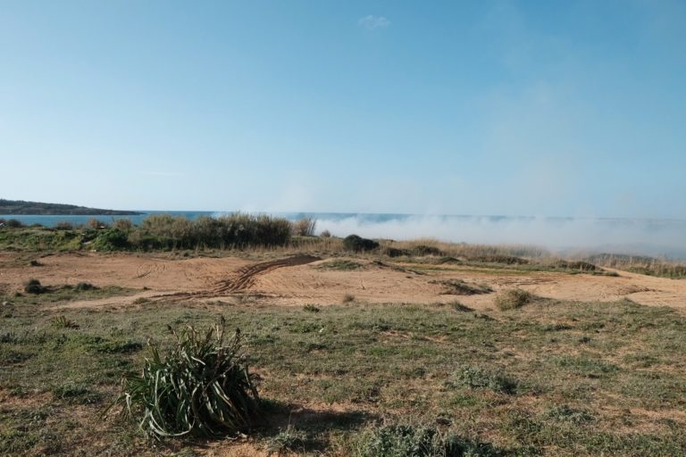 Χανιά: Προβληματισμός από τις φωτιές σε παραλίες