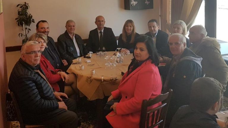 Επίσκεψη της υποψήφιας δημάρχου Βόλου, Ν. Καπούλα στις Μικροθήβες