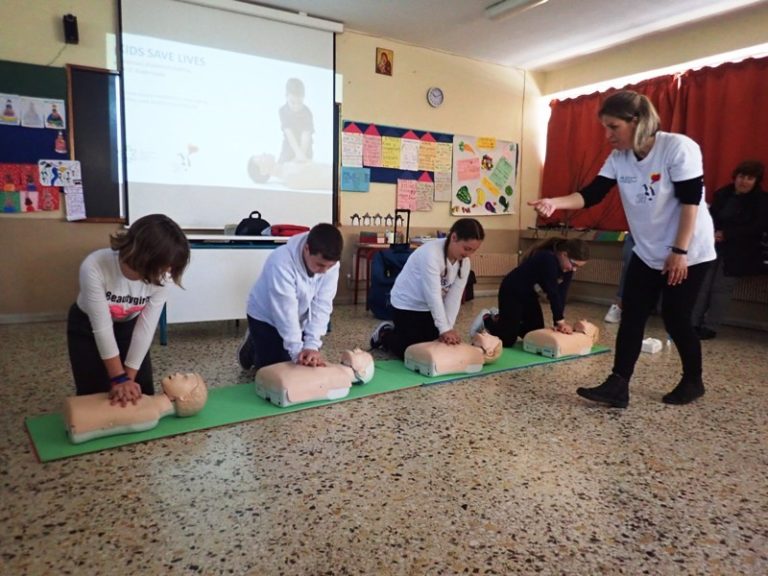 Μικροί διασώστες στο Δημοτικό Σχολείο της Μόριας