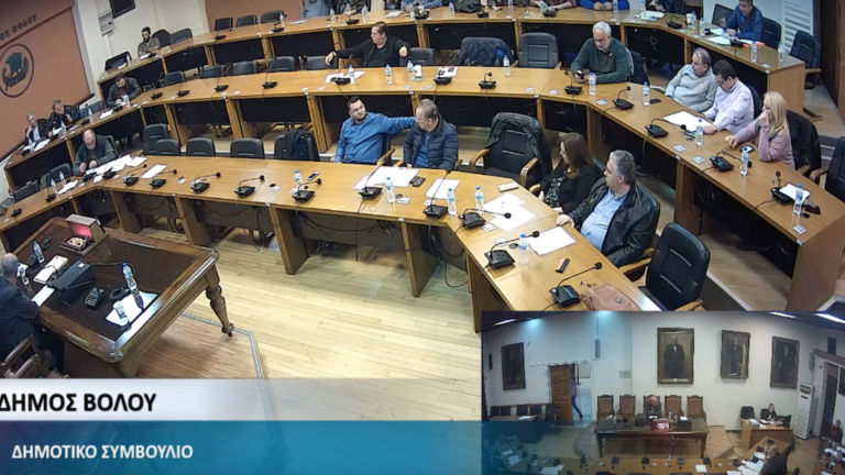 Αντιδράσεις αντιπολίτευσης για παραχώρηση πλατείας Πανεπιστημίου στην ΕΠΣΘ