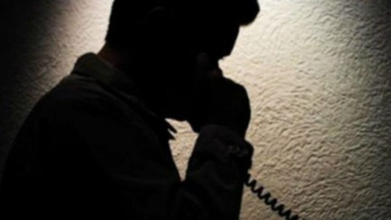 Νέες απόπειρες απάτης με τηλέφωνα για «μαϊμού» τροχαία