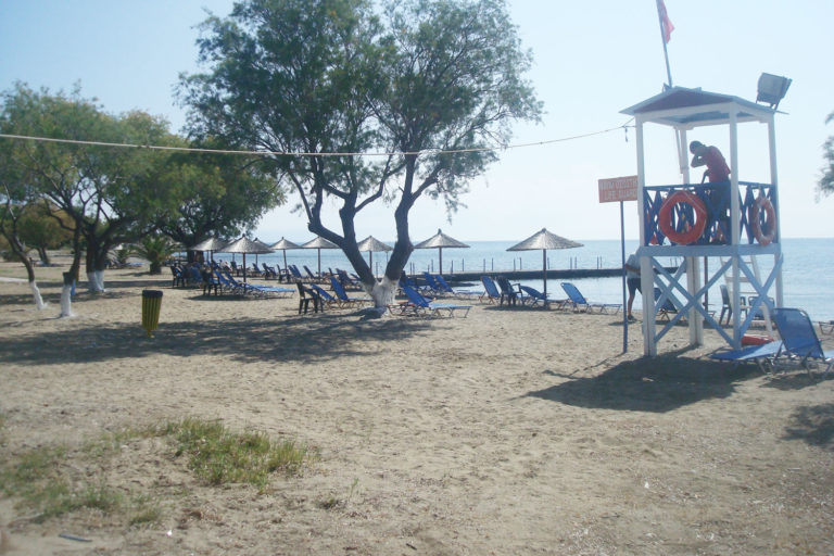 Να προσλάβει εγκαίρως ναυαγοσώστες ο δήμος Λέσβου