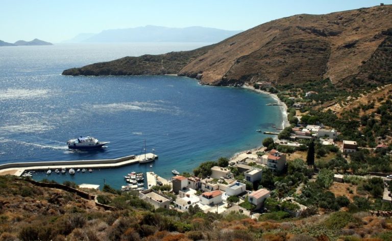 Οπλίτης γιατρός στην Χρυσομηλιά Φούρνων