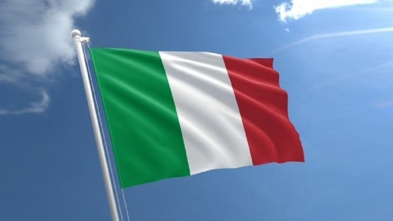 Μέτρα δημοσιονομικής συμμόρφωσης από την Ιταλία ζητάει η Ε.Ε.