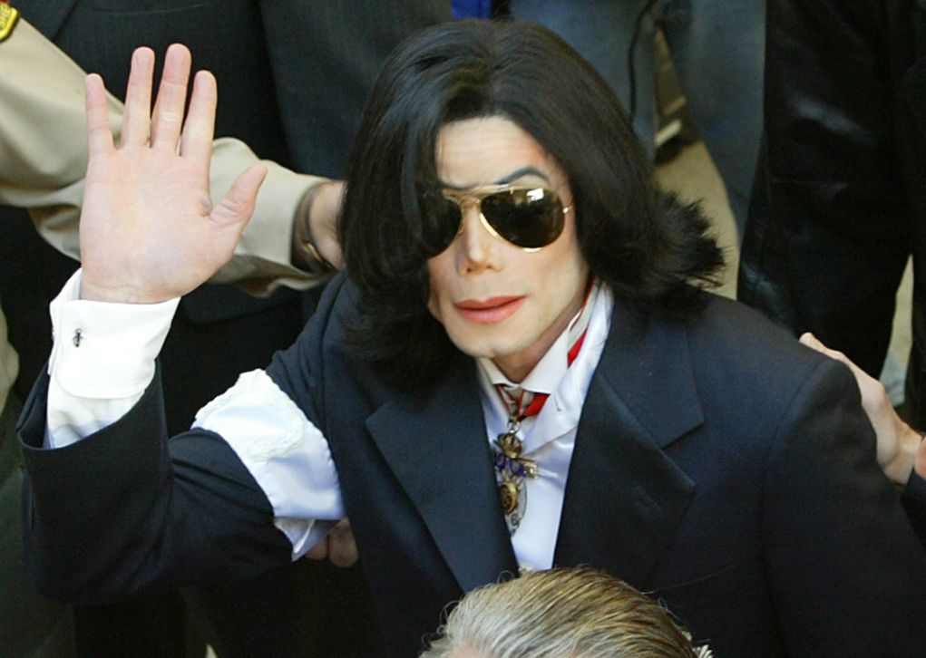 Ο ραδιοφωνικός σταθμός BBC 2 δεν μεταδίδει πλέον τραγούδια του Μάικλ Τζάκσον