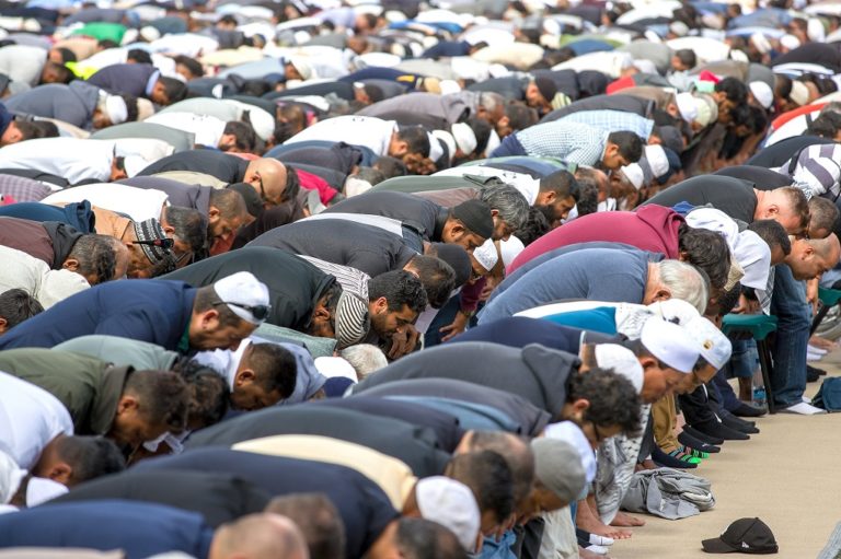 Πανεθνικό κάλεσμα για τη μουσουλμανική προσευχή στη Ν. Ζηλανδία