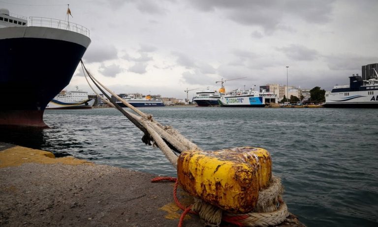 Δεν αποπλέουν τα πλοία από Ζάκυνθο, Κεφαλονιά, Ιθάκη λόγω ισχυρών ανέμων