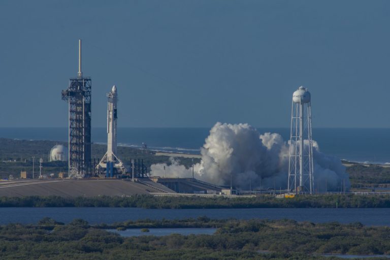 Η SpaceX θα πραγματοποιήσει δοκιμαστική πτήση για τη NASA αυτό το Σαββατοκύριακο