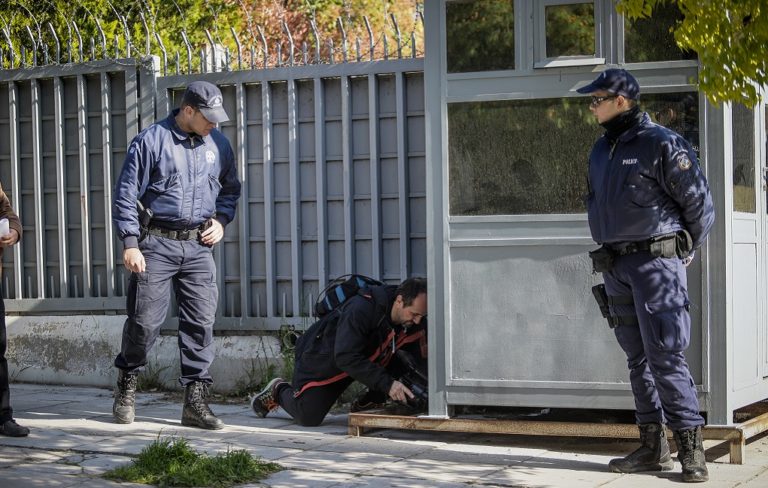 Χαλάνδρι: Έρευνες για την έκρηξη  στο ρωσικό προξενείο (video)