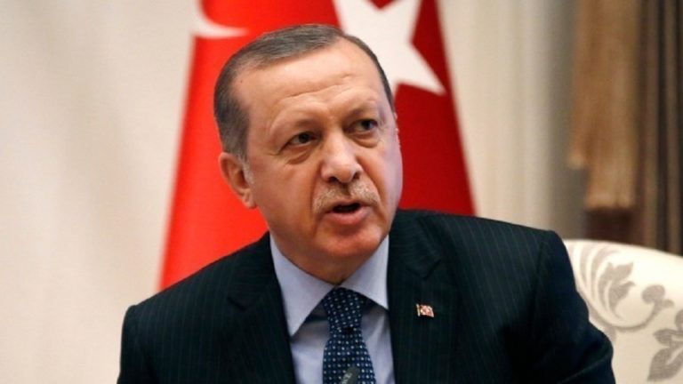Ο Ερντογάν προειδοποιεί τις ΗΠΑ για επικείμενη στρατιωτική επιχείρηση στη Συρία