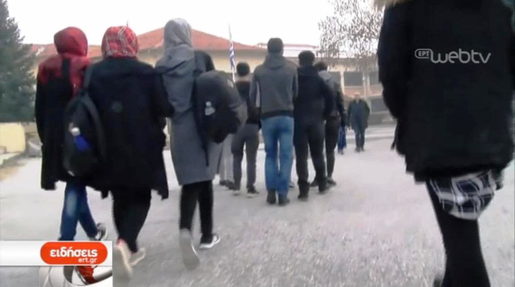 Γρεβενά: Στα θρανία από σήμερα 150 προσφυγόπουλα (video)