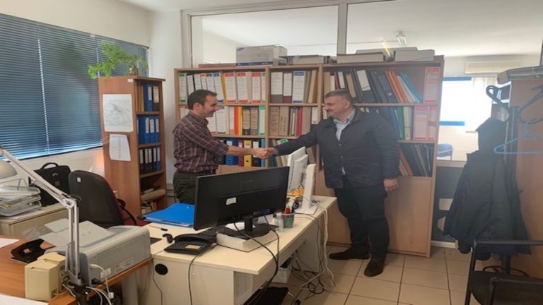 Εκκρεμότητες του δήμου Ν. Πηλίου συζήτησε στην Κτηματική Υπηρεσία ο Μ. Μιτζικός
