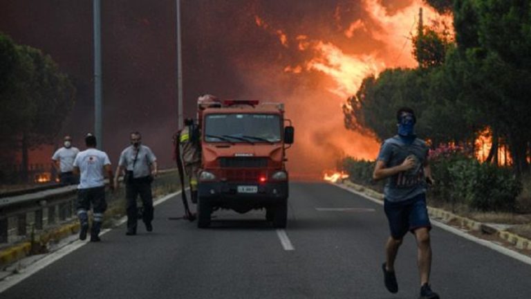 Μάτι: Συγκλονίζει το εισαγγελικό πόρισμα για την τραγωδία-Συνέχεια πολιτικών αντιδράσεων (video)