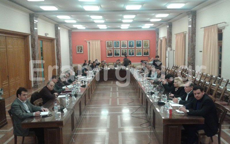 Σκουπίδια και ΑΕΙ στη συνεδρίαση του Δ.Σ. Πύργου