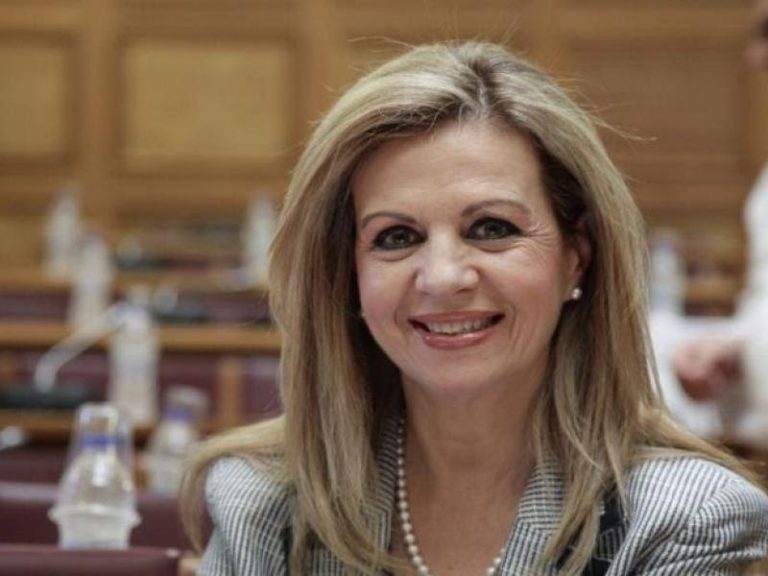 «Αδιαπραγμάτευτο και αναφαίρετο το δικαίωμα όλων των παιδιών στην εκπαίδευση», δήλωσε η Υφ. Παιδείας Μ. Τζούφη με αφορμή τα περιστατικά σε Κόνιτσα και Σάμο