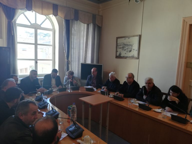    Ρέθυμνο: Ενημερωτική συνάντηση για τις αποζημιώσεις είχε ο Υπουργός Αγροτικής Οικονομίας