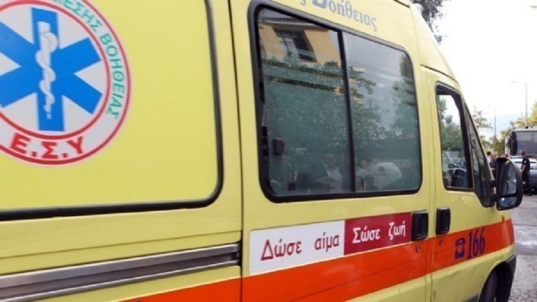Τροχαίο με λεωφορείο στους Θρακομακεδόνες- Τραυματίας ο οδηγός