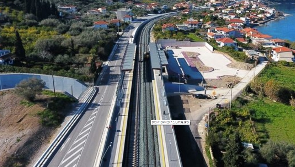 Η Περιφέρεια ζητά άμεση υπογειοποίηση των σιδηροδρομικών γραμμών στην Λάρισα – Ξεκινά η τοποθέτηση ηχοπετασμάτων