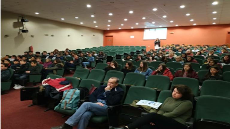Τα παιδιά ενημερώθηκαν για το έργο του εργαστηρίου Φυσιολογίας Ζωϊκών Οργανισμών