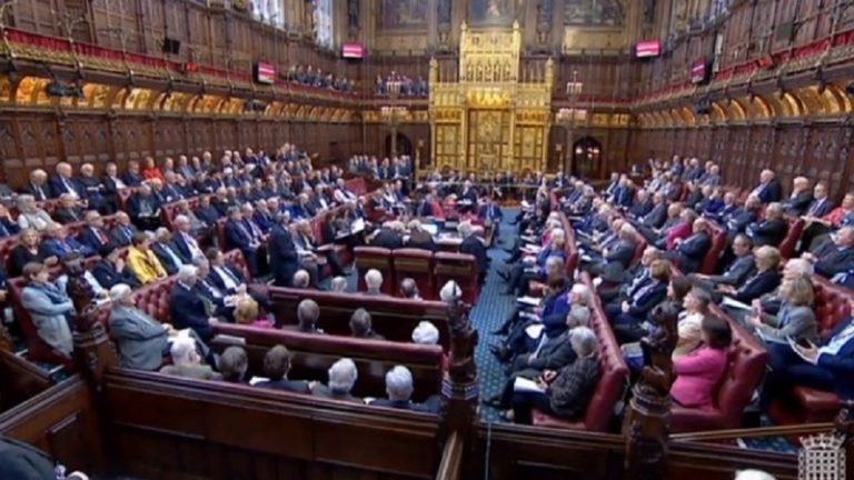 Βρετανία: Ψήφιση τροπολογίας που μπλοκάρει την διακοπή της κοινοβουλευτικής περιόδου και ένα Brexit χωρίς συμφωνία