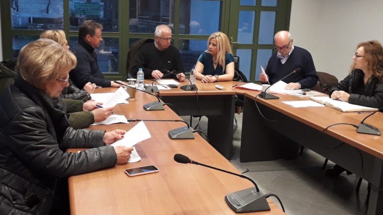 Σύσκεψη για έργα που είναι σε εξέλιξη στη Σκόπελο