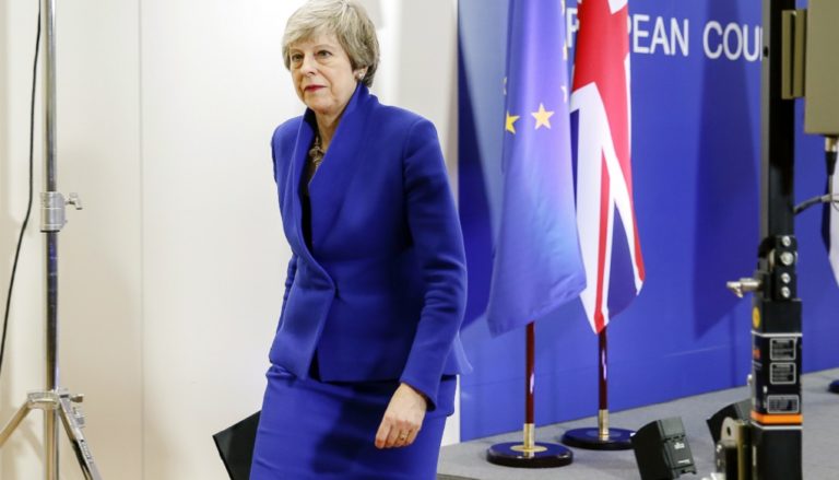 Μέι: Μετά τη ψηφοφορία για το Brexit θα ανακοινώσει την ημερομηνία αποχώρησής της