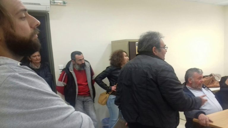 Συνδικάτα εργατών, όχι εργοδοτών – Παράσταση διαμαρτυρίας στο ΔΣ του Εργατικού Κέντρου