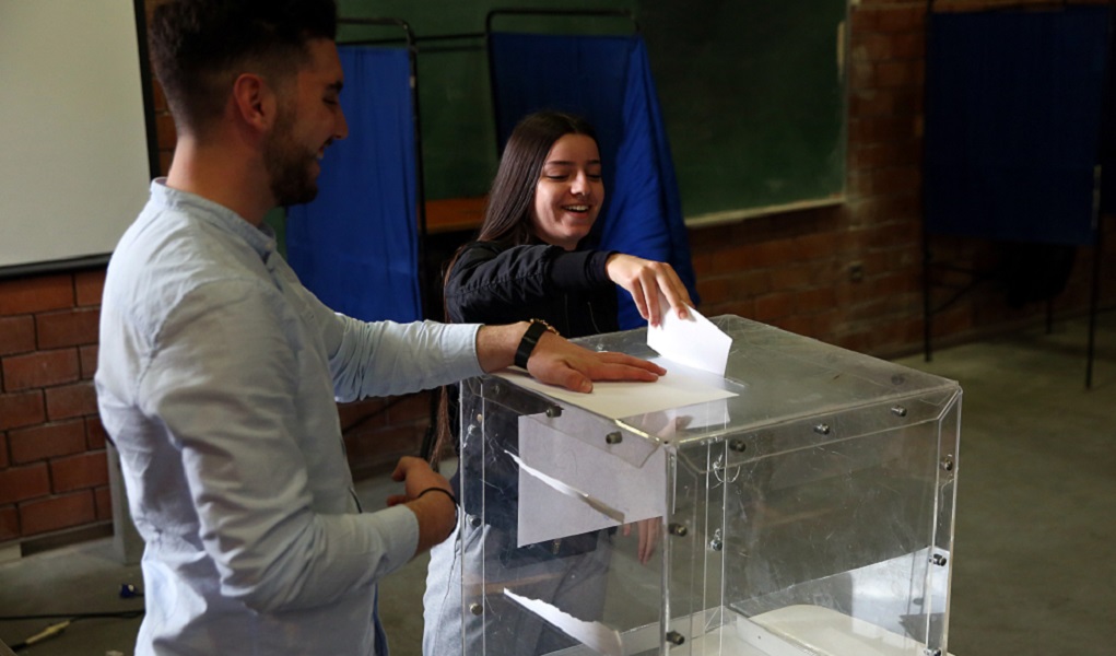 Φοιτητικές εκλογές: Διαφορετικά αποτελέσματα από τις παρατάξεις (video)