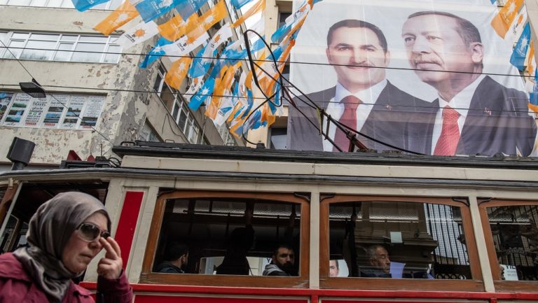 Ερντογάν: Πολύ μικρή η διαφορά για να λέει η αντιπολίτευση ότι κέρδισε στην Κωνσταντινούπολη