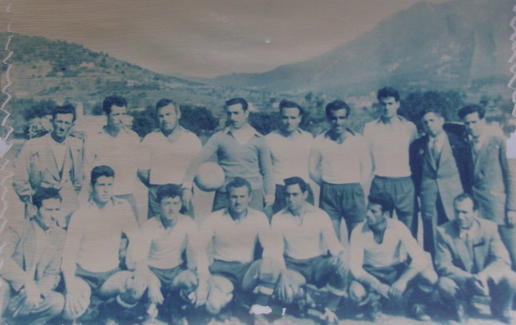 Ισθμιακός: Η ομάδα της διώρυγας από το 1910 στα γήπεδα της Κορινθίας