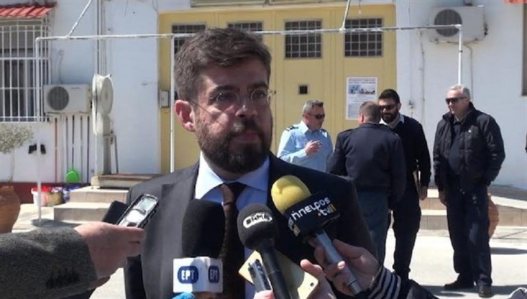 Επίσκεψη Καλογήρου στις Φυλακές