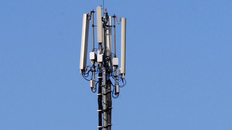 Παραχωρείται κινητός σταθμός μέτρησης Ηλεκτρομαγνητικών Πεδίων στη Μαγνησία