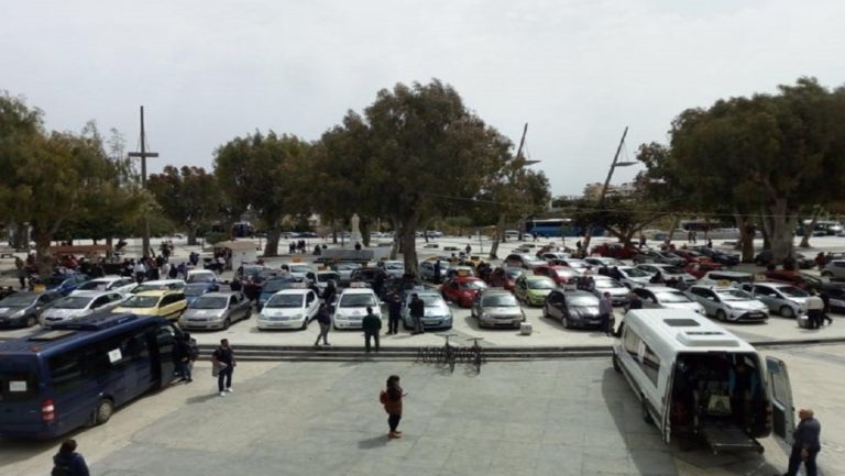 Διαμαρτυρία των εκπαιδευτών οδήγησης της Κρήτης για το νέο νόμο