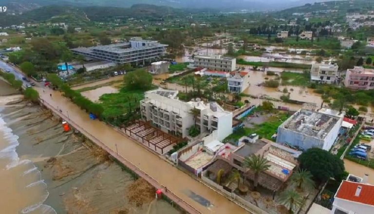 Σε κατάσταση έκτακτης ανάγκης τρεις δήμοι