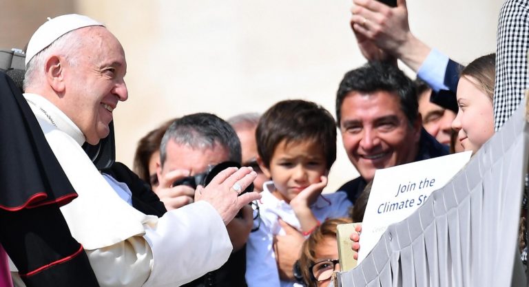 Με τον Πάπα Φραγκίσκο συναντήθηκε η 16χρονη ακτιβίστρια Γκρέτα Τούνμπεργκ