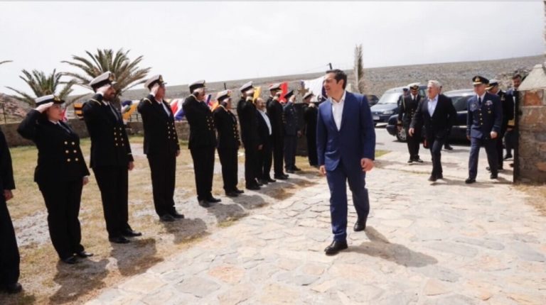 Διακοπές στην Κρήτη για τον πρωθυπουργό