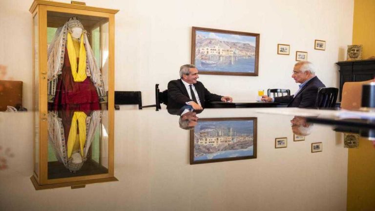 Με το δήμαρχο του Τάρπον Σπρινγκς ο Περιφερειάρχης