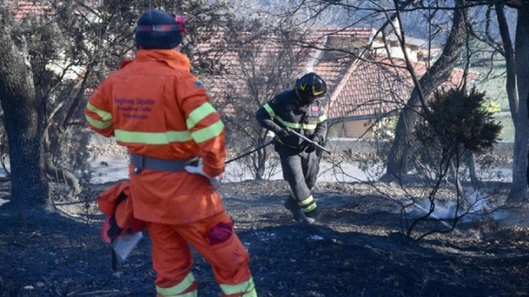 Ιταλία: Πρόστιμο 27 εκατομμυρίων ευρώ σε φοιτητές για εμπρησμό