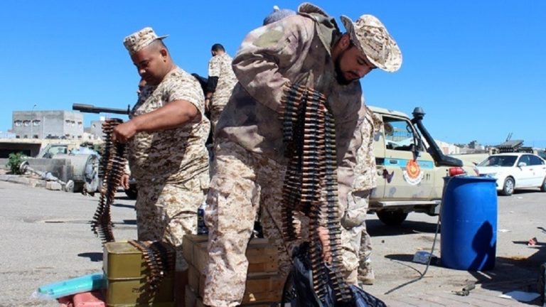 Λιβύη: Αιματοκύλισμα για τον έλεγχο της Τρίπολης- Εκκλήσεις για απεγκλωβισμό αμάχων
