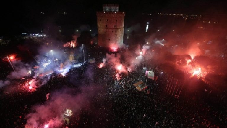 Θεσσαλονίκη: Ολονύκτια γιορτή για την επιτυχία του ΠΑΟΚ (video)