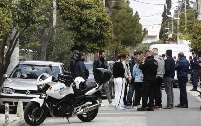 Με χειρόγραφο είχε προαναγγείλει τη δολοφονία του 4χρονου ο πατέρας (video)