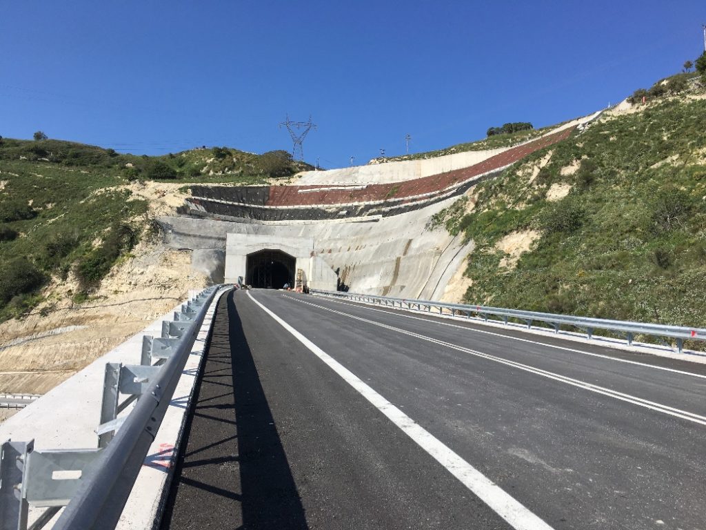 Κρήτη: Νέο οδικό τμήμα Αγία Βαρβάρα – Μοίρες εγκαινιάζει αύριο ο Χ. Σπίρτζης