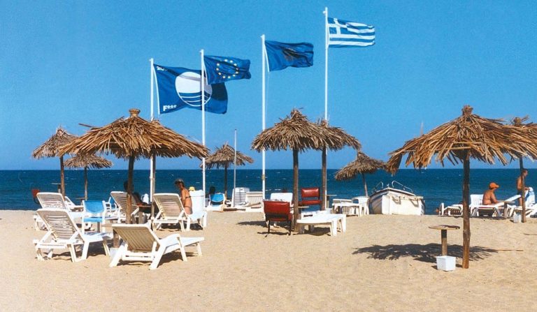 Δεύτερη στον κόσμο η Ελλάδα με 515 ακτές στη «Γαλάζια Σημαία»  