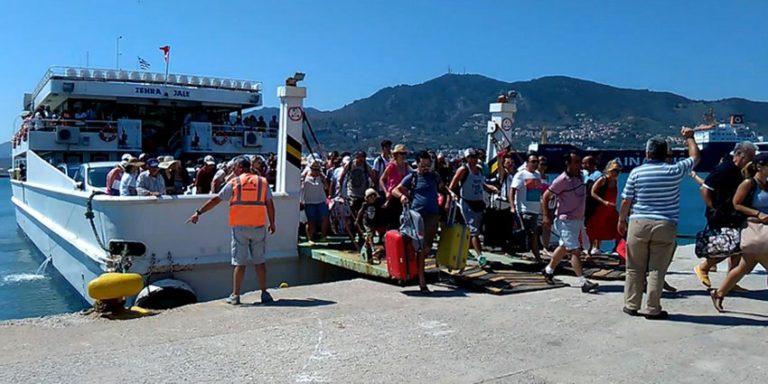 Σε εφαρμογή το πιλοτικό πρόγραμμα διευκόλυνσης χορήγησης βίζα σε Τούρκους τουρίστες