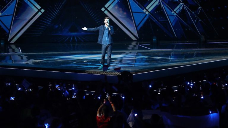 Eurovision: Η Ολλανδία κατέκτησε την πρώτη θέση (video)