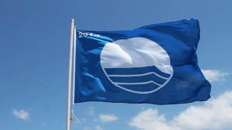 Εννέα Γαλάζιες σημαίες στην Ηλεία