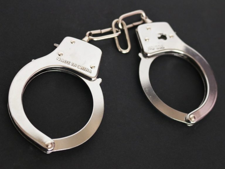 Έβρος: Σύλληψη 34χρονης για κατοχή πλαστού εγγράφου
