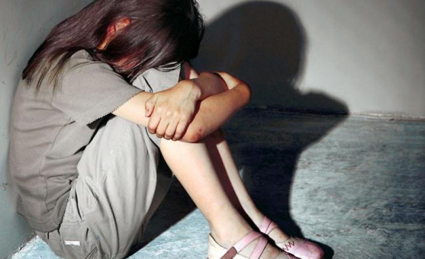 Νέα υπόθεση σεξουαλικής κακοποίησης ανήλικης στην Αθήνα – Δύο συλλήψεις