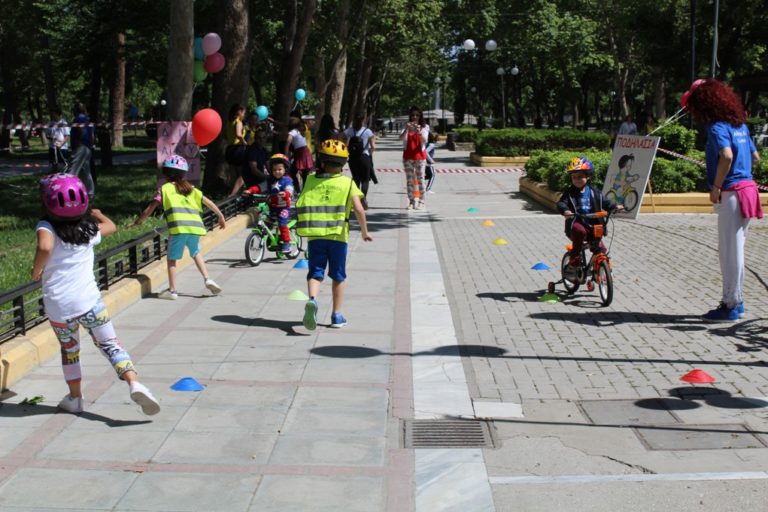 Με μεγάλη συμμετοχή η δράση «Παίζω και γυμνάζομαι»