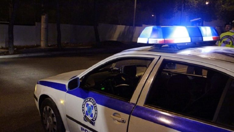 Επίθεση στο Αστυνομικό Τμήμα Ακρόπολης – Τραυματίες 2 αστυνομικοί